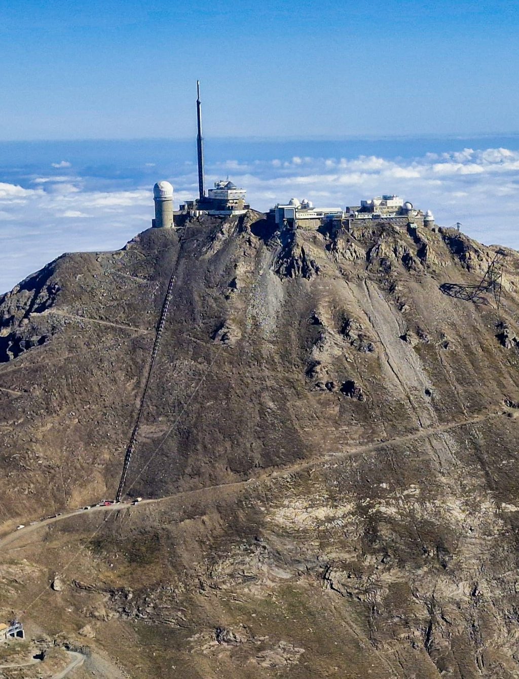 Instagram post from aeroclubfigeac. This post is in position 2.